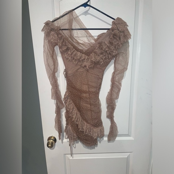 New! House of CB Sorrel Blush Lace Frill Mini Dress 🎀 Small - Picture 11 of 16